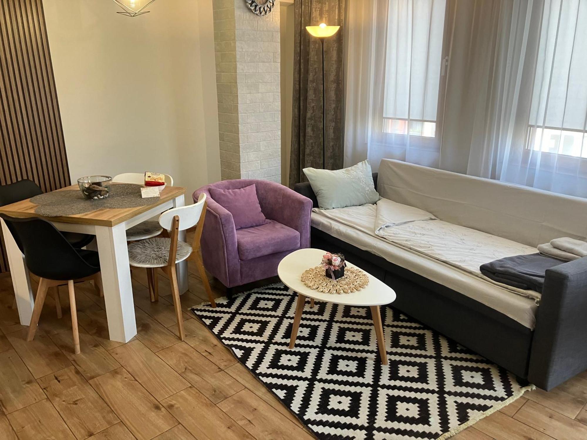 Joy Apartment Burgas Center Private Parking Dış mekan fotoğraf